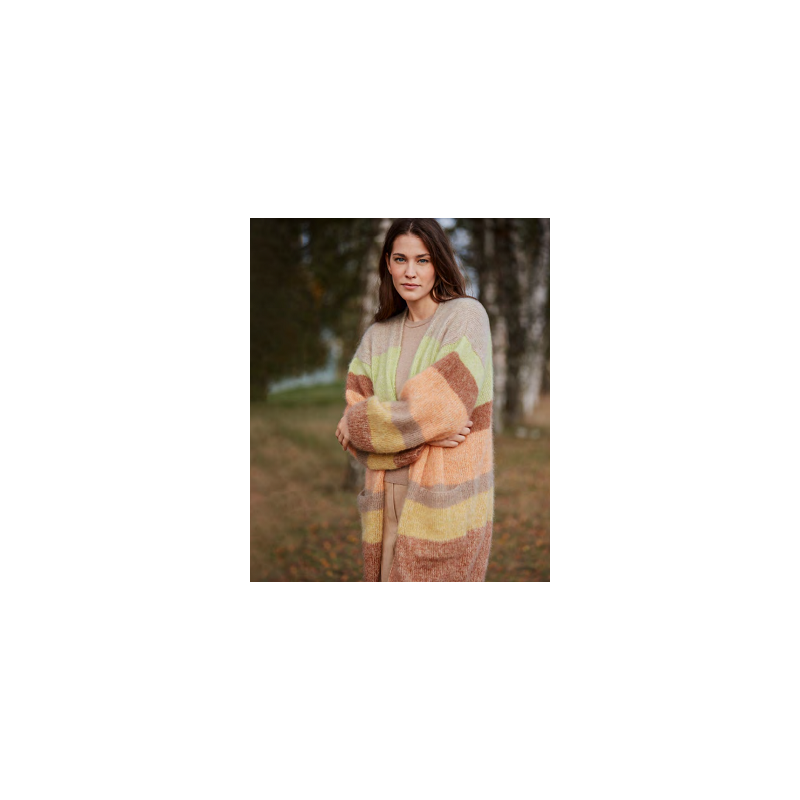 Vest - Silkhair - Lookbook 16 (model 09)