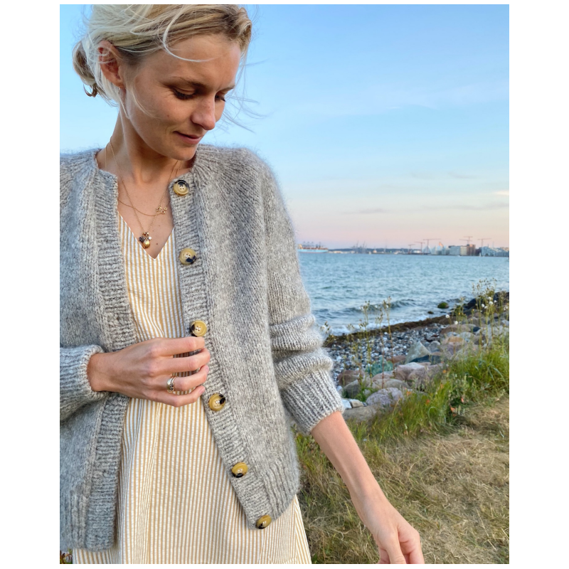 Vest - Brigitte no. 2 & Silkhair - PetiteKnit - Novice Cardigan Chunky Edition