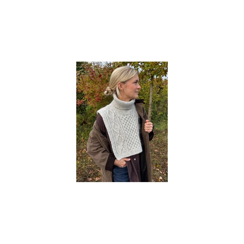 Col - Atlas - PetiteKnit - Dagmar Neck