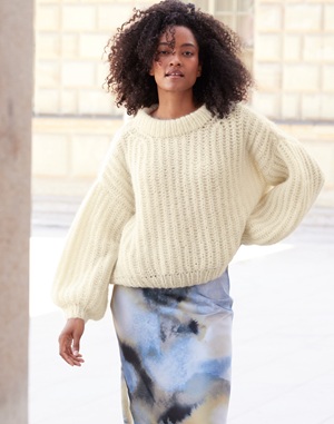 Trui - Winter Softness  - Lookbook 19 (model 22)