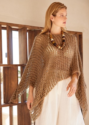 Poncho - Natural Superkid Tweed - Journal 71 (Model 10)