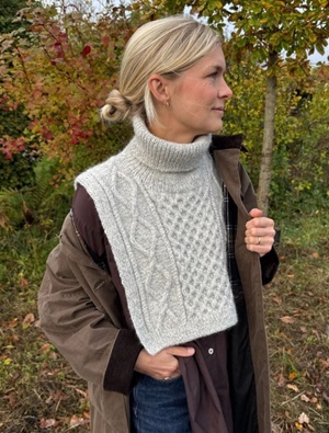 Col - Atlas - PetiteKnit - Dagmar Neck