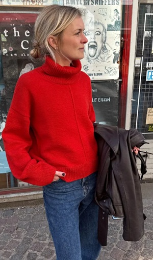 Trui - Double Sunday - PetiteKnit - Scarlet Sweater