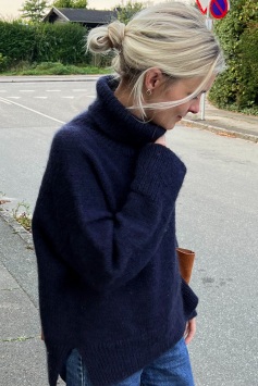 Trui - Tynn Peer Gynt - Petiteknit - Chestnut Sweater