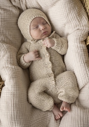 Babyset - Cashmere Silk - Viking of Norway - Knøtteliten Jumpsuit and Bonnet Vanilla 12-3B