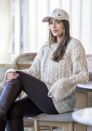 Caia Sweater Vanille 3.jpg